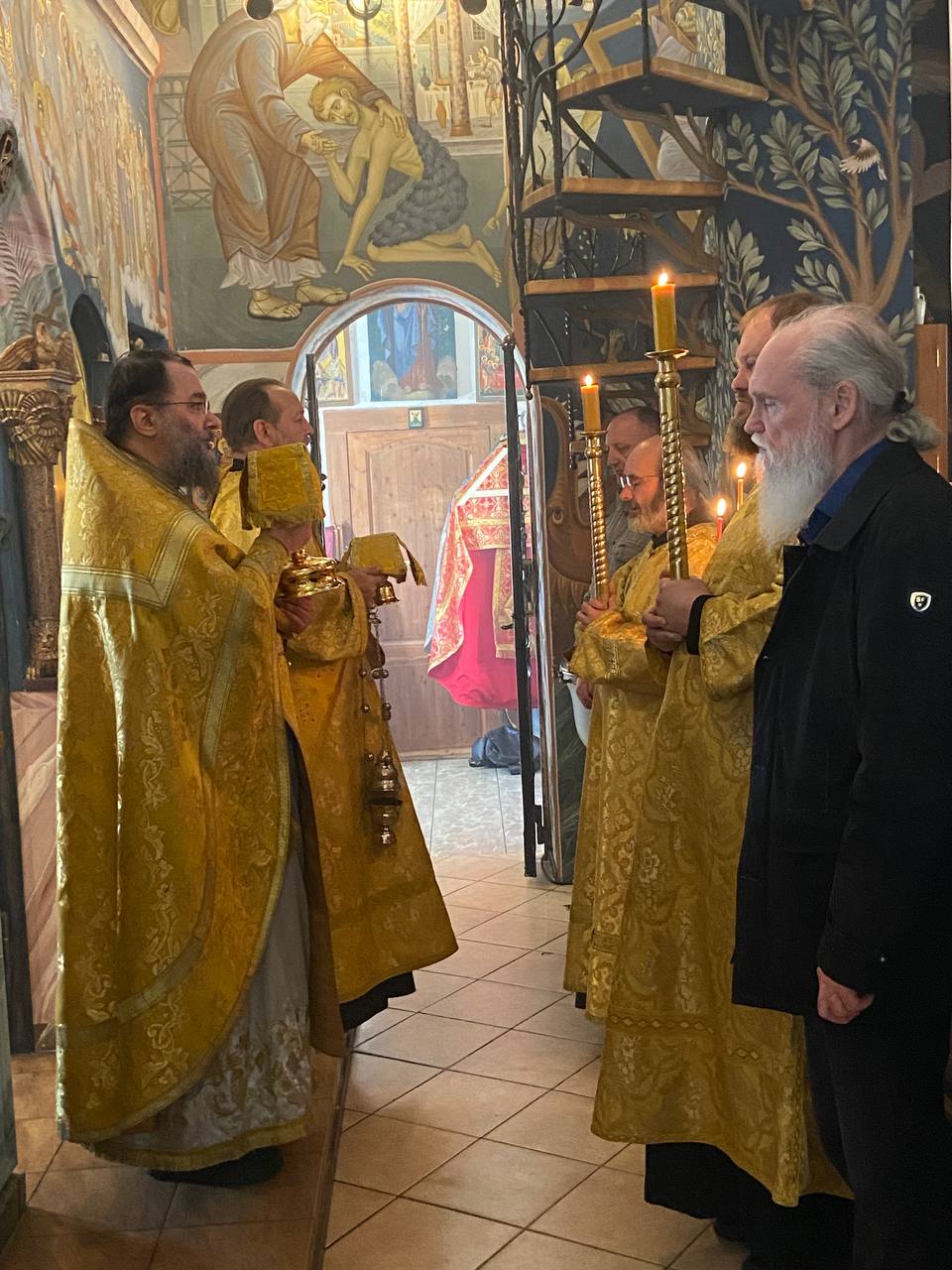 Литургия в праздник св. Николая чудотворца